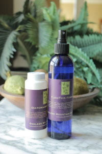 Flea and Tick Blend with diatomaceous earth